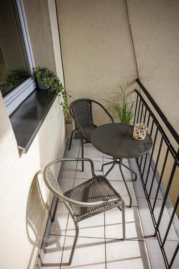 Vintage Senacka 9/7 Apartment Krakow Luaran gambar