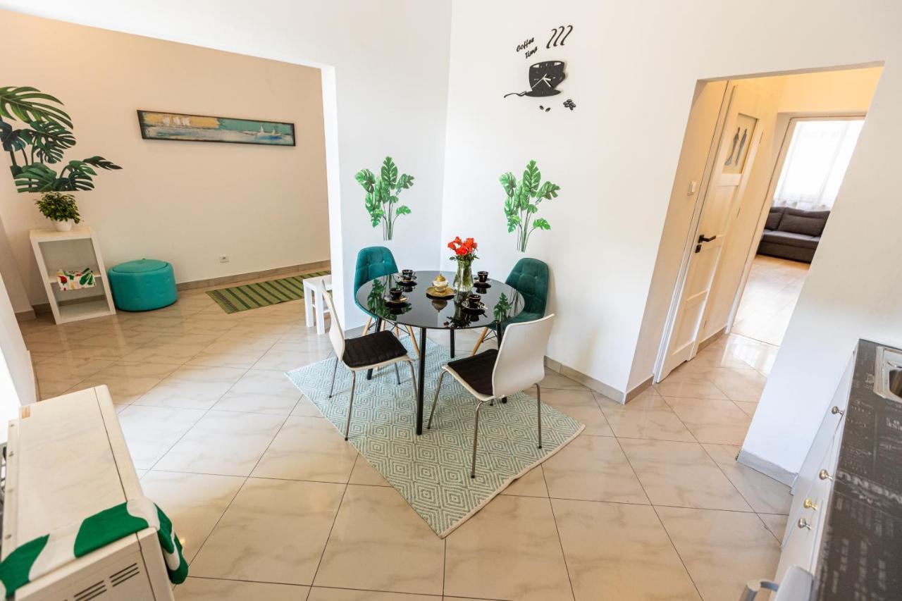 Vintage Senacka 9/7 Apartment Krakow Luaran gambar