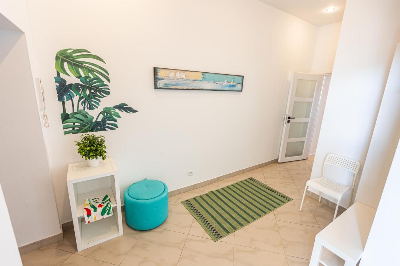 Vintage Senacka 9/7 Apartment Krakow Luaran gambar